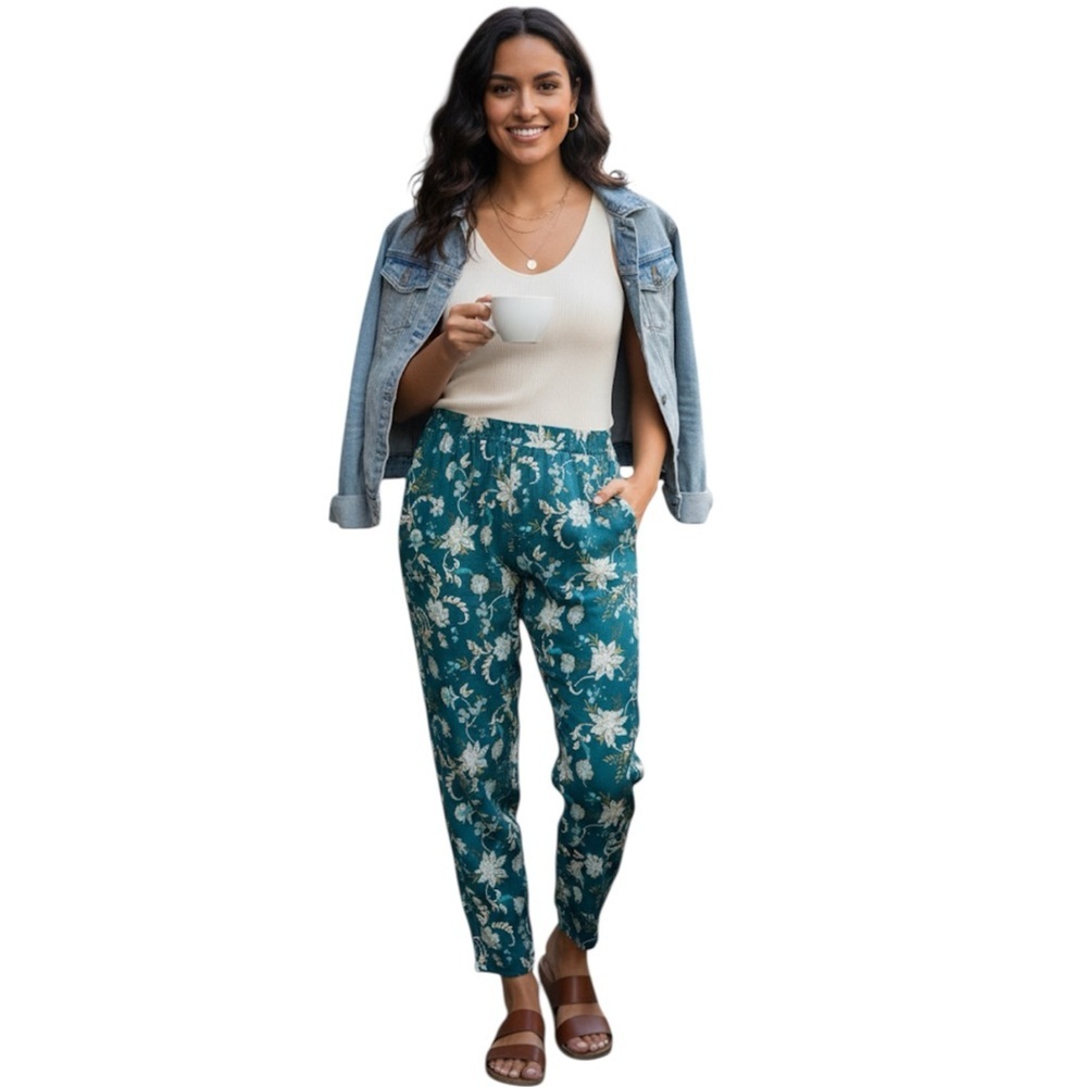 Etam floral pants size small